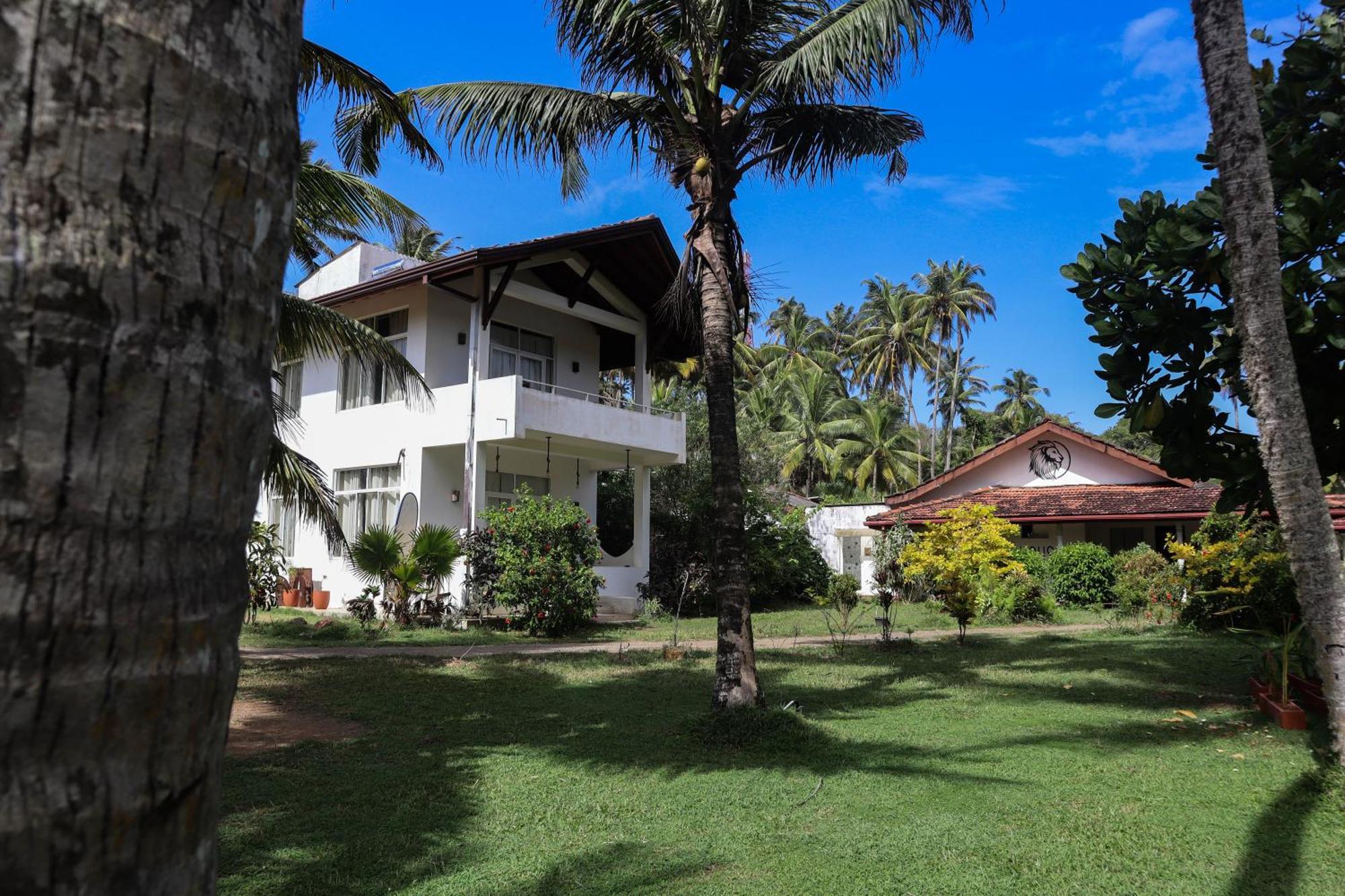 Singhe House Hotel Диквела Екстериор снимка
